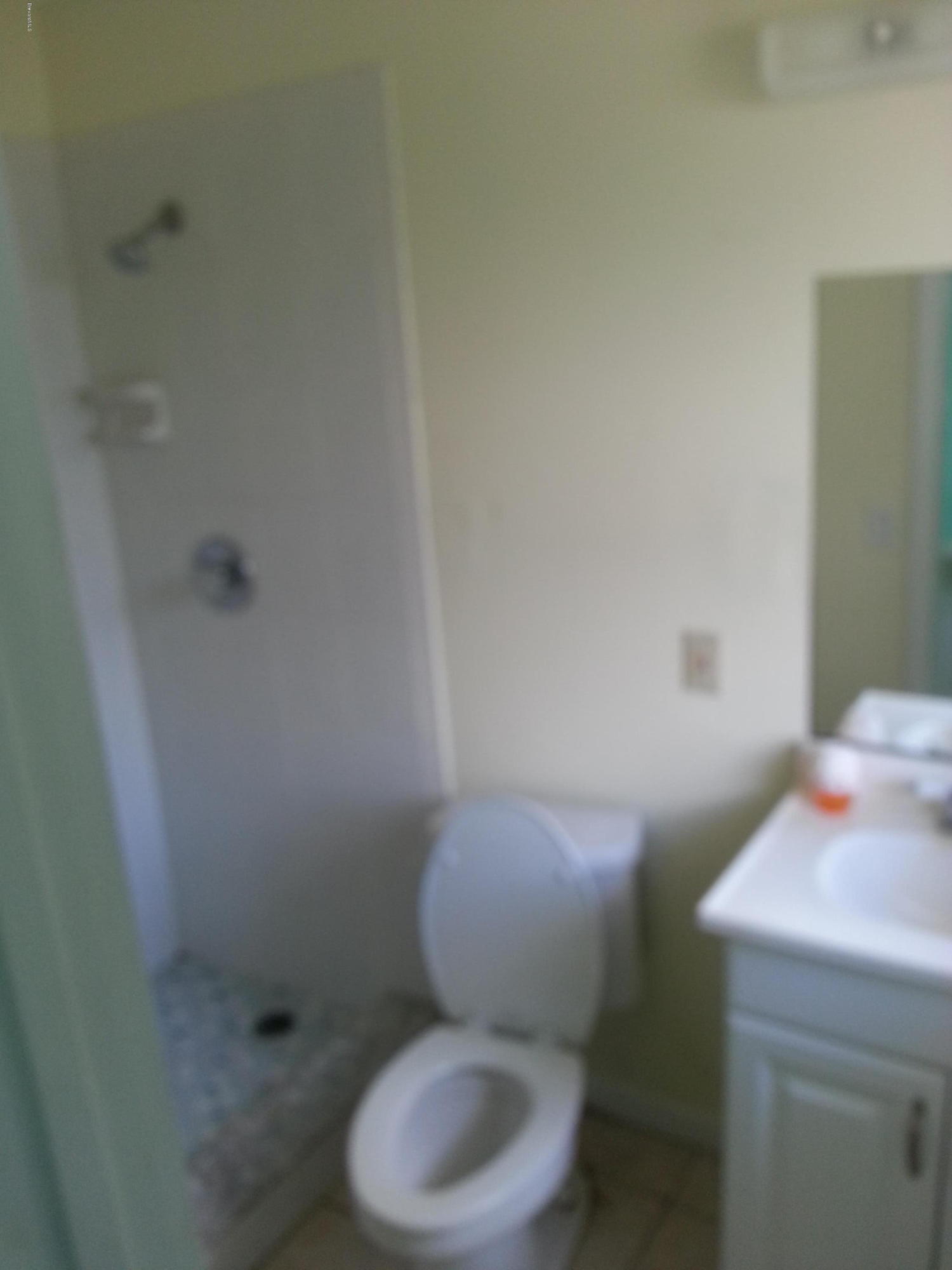 915 Hall Street Melbourne, FL 32901 - Photo 5 of 11 20150414_103923