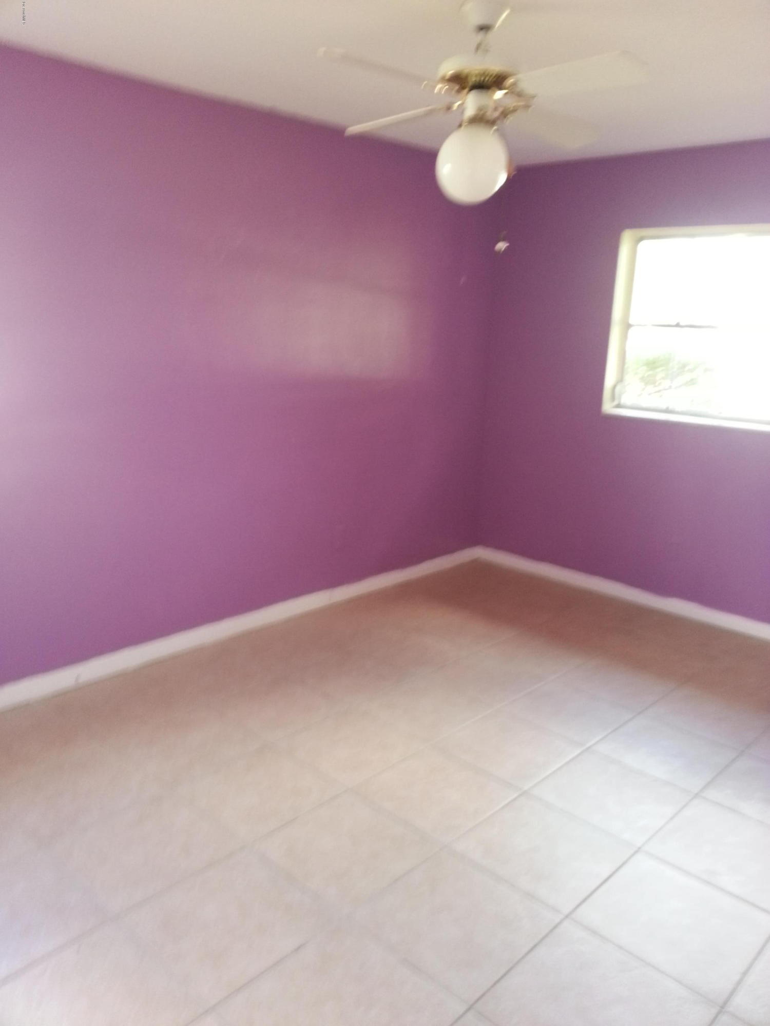 915 Hall Street Melbourne, FL 32901 - Photo 7 of 11 20150414_103908