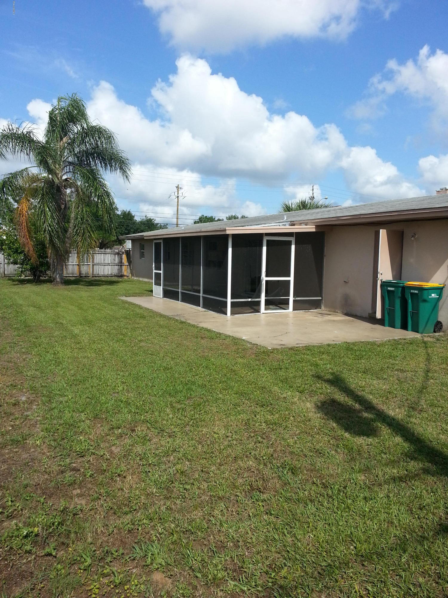 915 Hall Street Melbourne, FL 32901 - Photo 9 of 11 20150414_104112