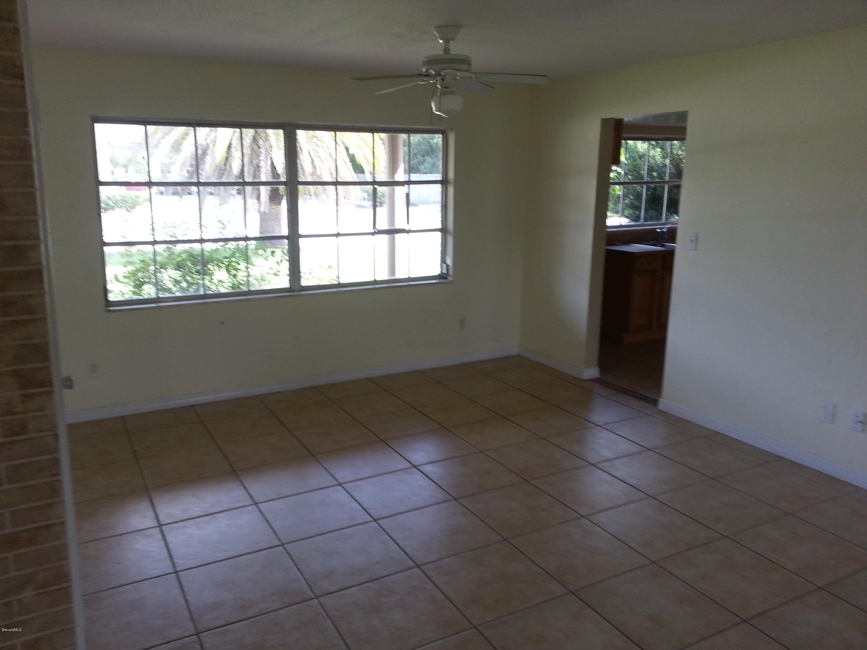 915 Hall Street Melbourne, FL 32901 - Photo 10 of 11 20150414_103840(0)
