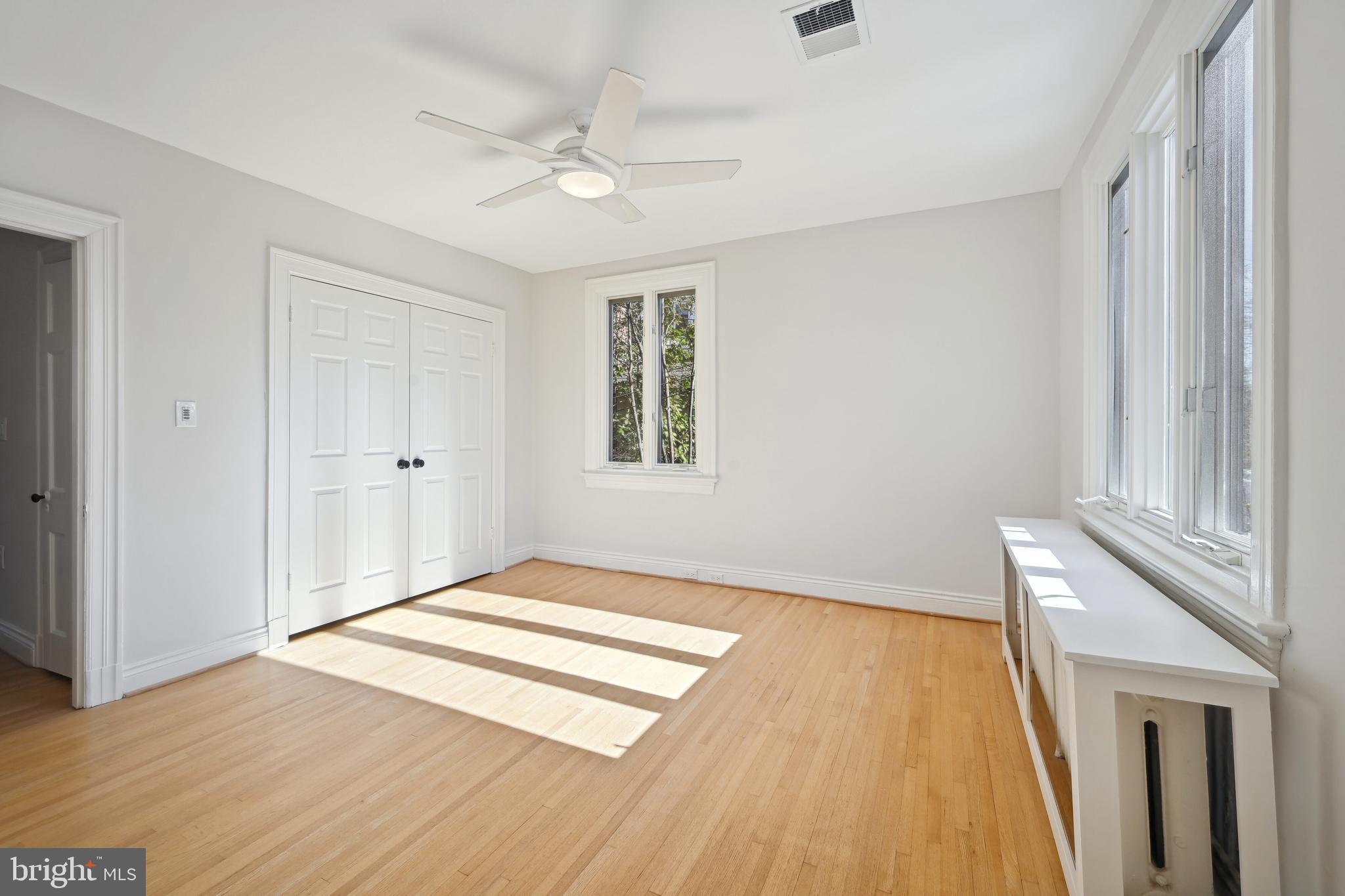 3216 Klingle Road Northwest Washington, DC 20008 - Photo 15 of 31 Main Bedroom