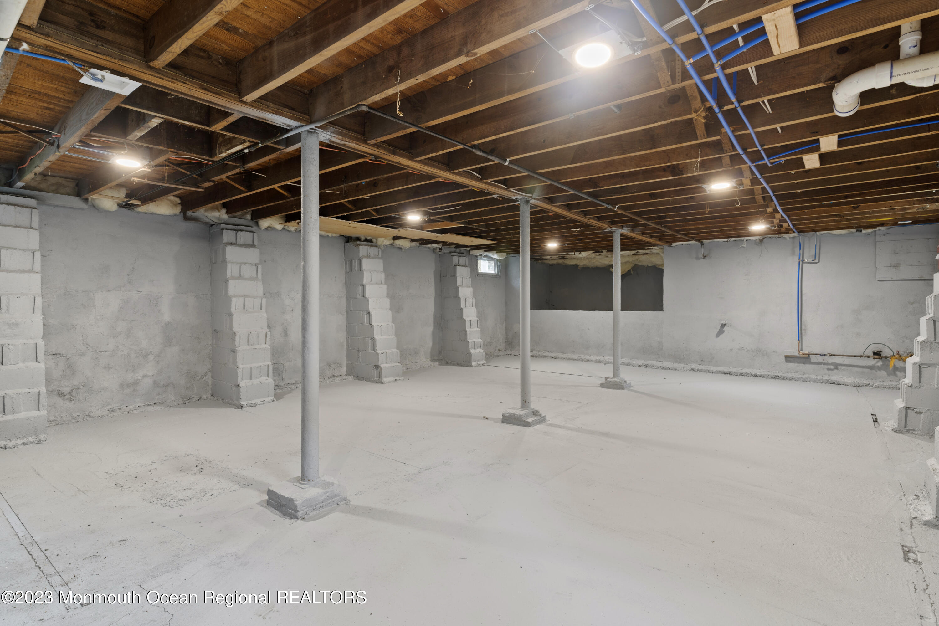 91 Locust Avenue Red Bank, NJ 07701 - Photo 17 of 21 91 Locust Ave (19)