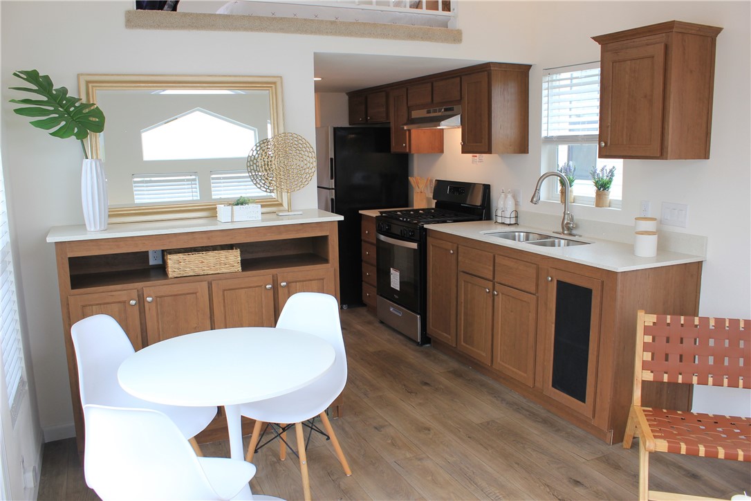 2548 Peck Road Monrovia, CA 91016 - Photo 4 of 12