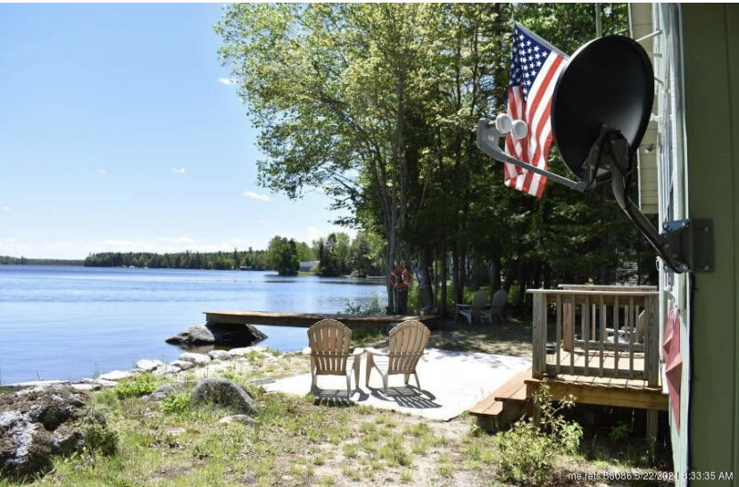 28 Forrest Drive Millinocket, ME 04462 - Photo 3 of 15 8072A025-2364-4539-B3E2-098CF5F1DDD5