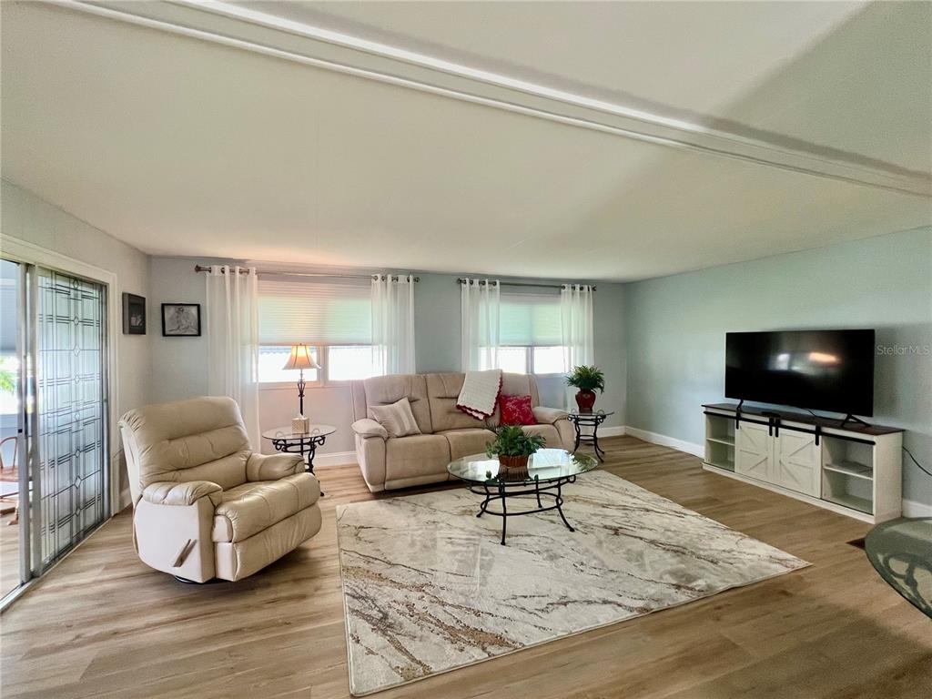 10399 67th Avenue North, Unit 86 St. Petersburg, FL 33708 - Photo 14 of 57