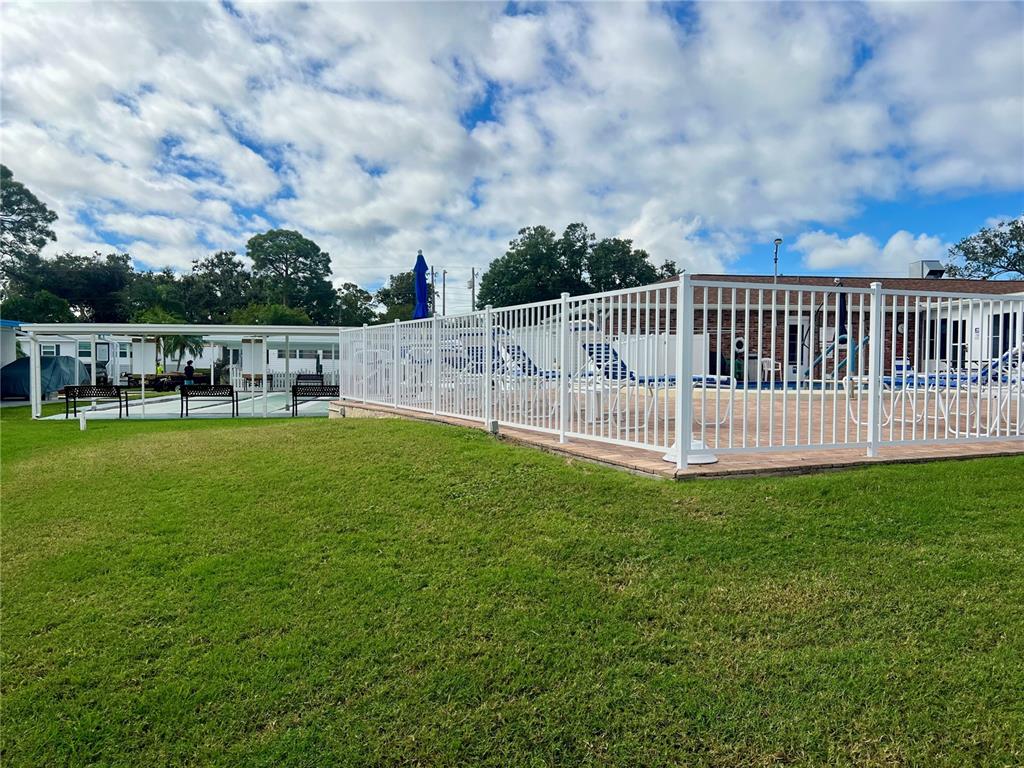 10399 67th Avenue North, Unit 86 St. Petersburg, FL 33708 - Photo 37 of 57