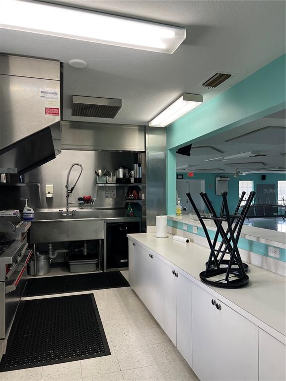 10399 67th Avenue North, Unit 86 St. Petersburg, FL 33708 - Photo 46 of 57