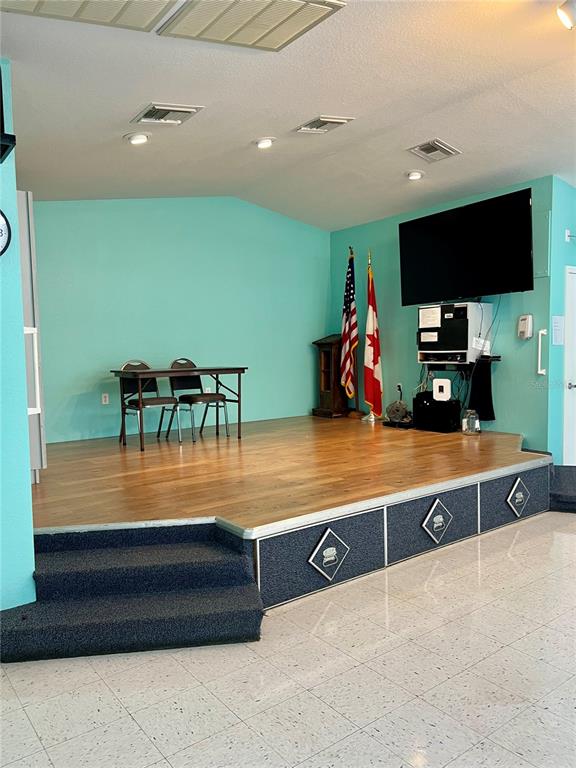 10399 67th Avenue North, Unit 86 St. Petersburg, FL 33708 - Photo 48 of 57