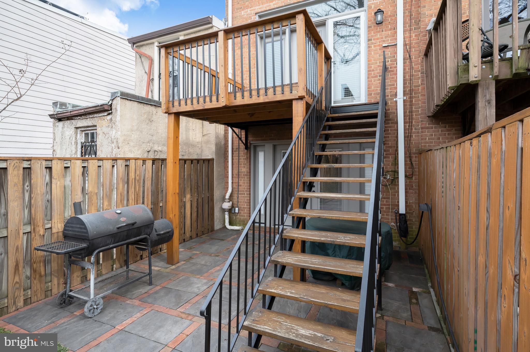 237 10th Street Southeast Washington, DC 20003 - Photo 29 of 40 a view of entryway with a front door