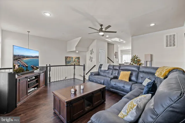 $455,000 | 5335 Tweeddale Place, White Plains, MD 20695