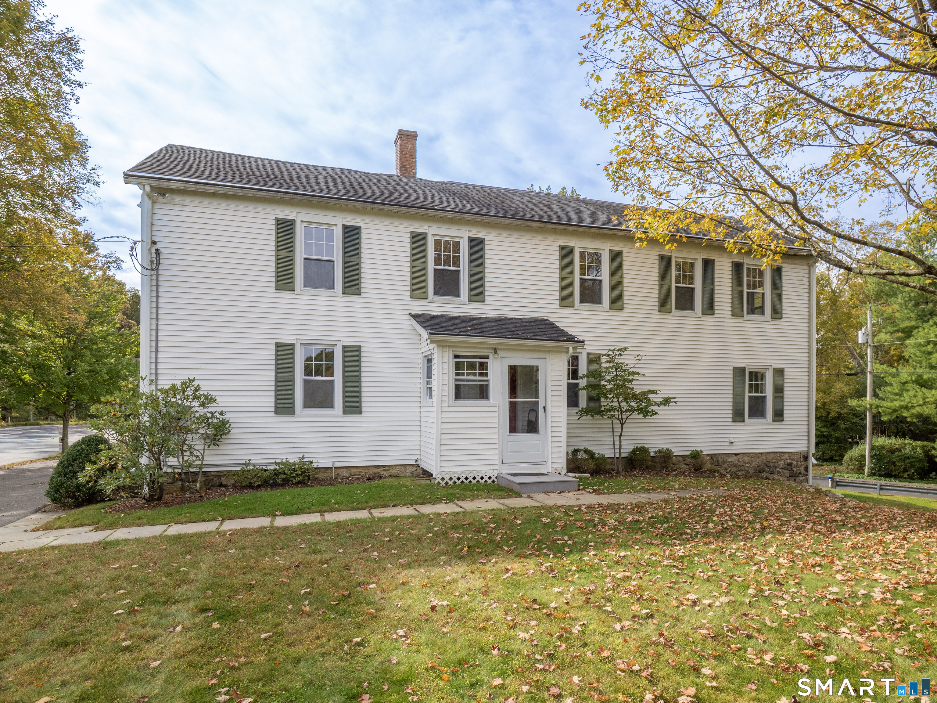 35 Ramapoo Road Ridgefield, CT 06877 - Photo 16 of 33 Rear unit entrance