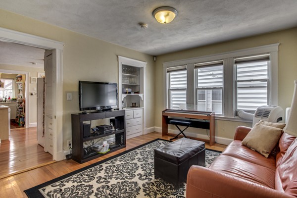71 Euston Road, Unit 1 Boston, MA 02135 - Photo 7 of 26 Gallery Image 7