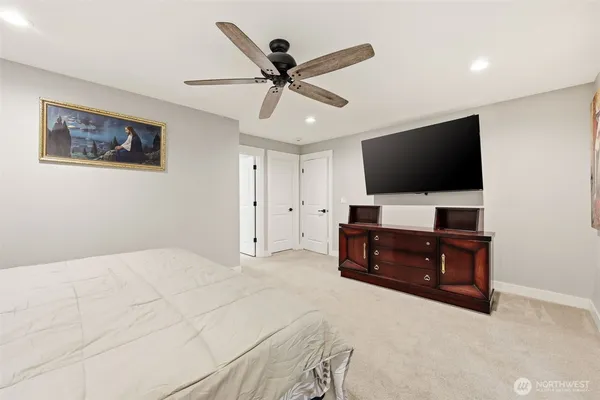 $1,200,000 | 10717 212th Street East, Graham, WA 98338