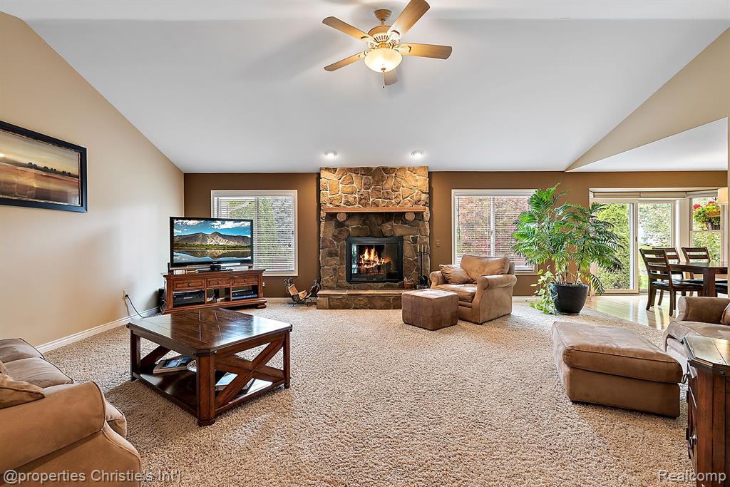 3654 McComb Drive Rochester Hills, MI 48307 - Photo 20 of 49