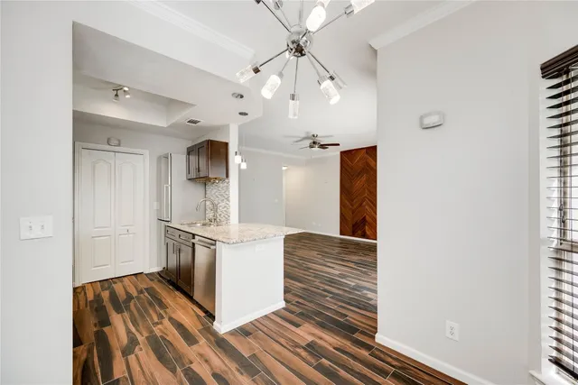 $1,650 | 6000 Shepherd Mountain Cove, Unit 407, Austin, TX 78730