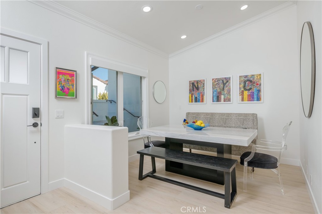 401 Seaward Road, Unit 2 Corona del Mar, CA 92625 - Photo 8 of 25