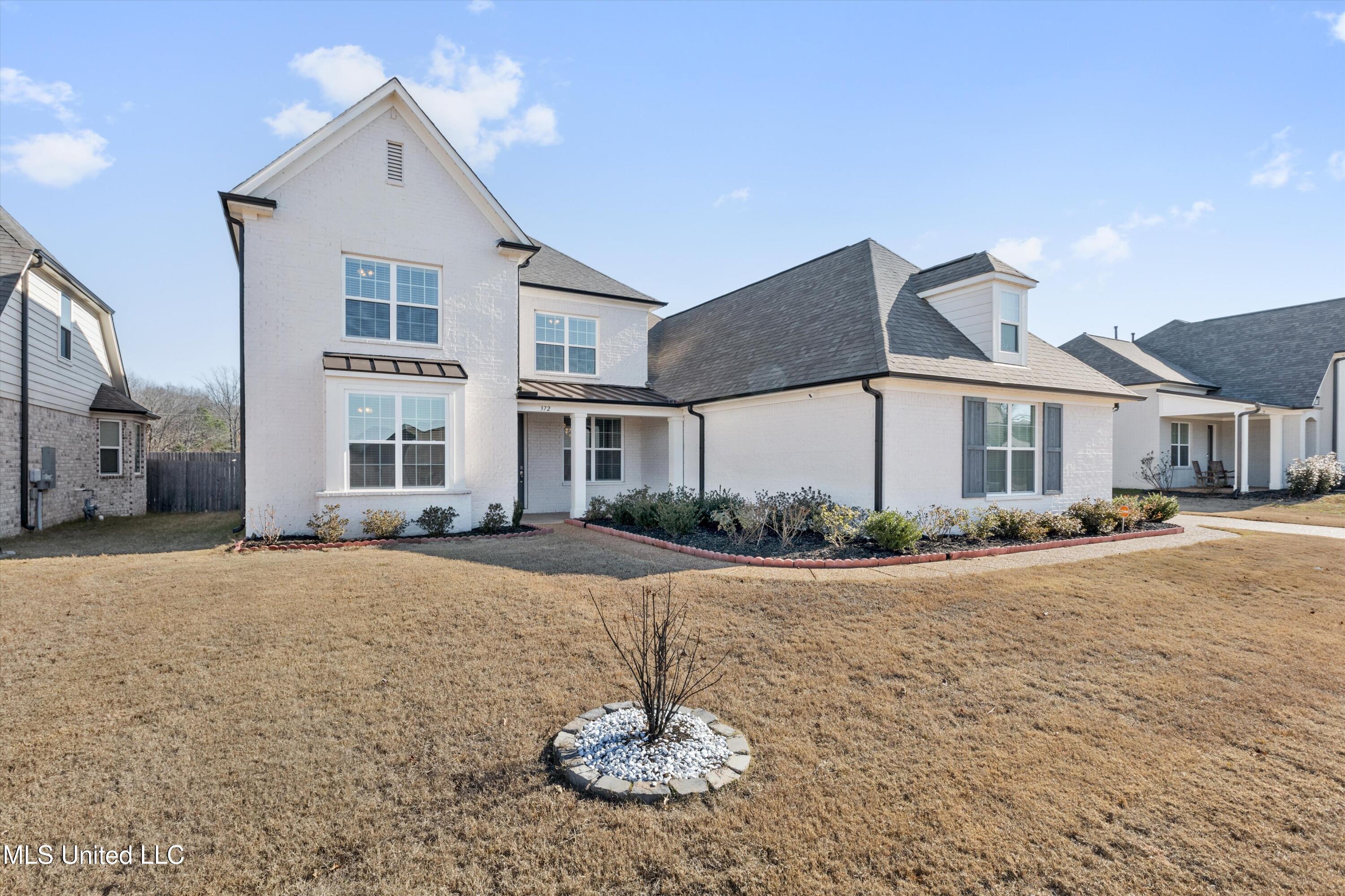 372 Fawn Grove Trail Hernando, MS 38632 - Photo 2 of 41 02-372 Fawn Grove Trail-2