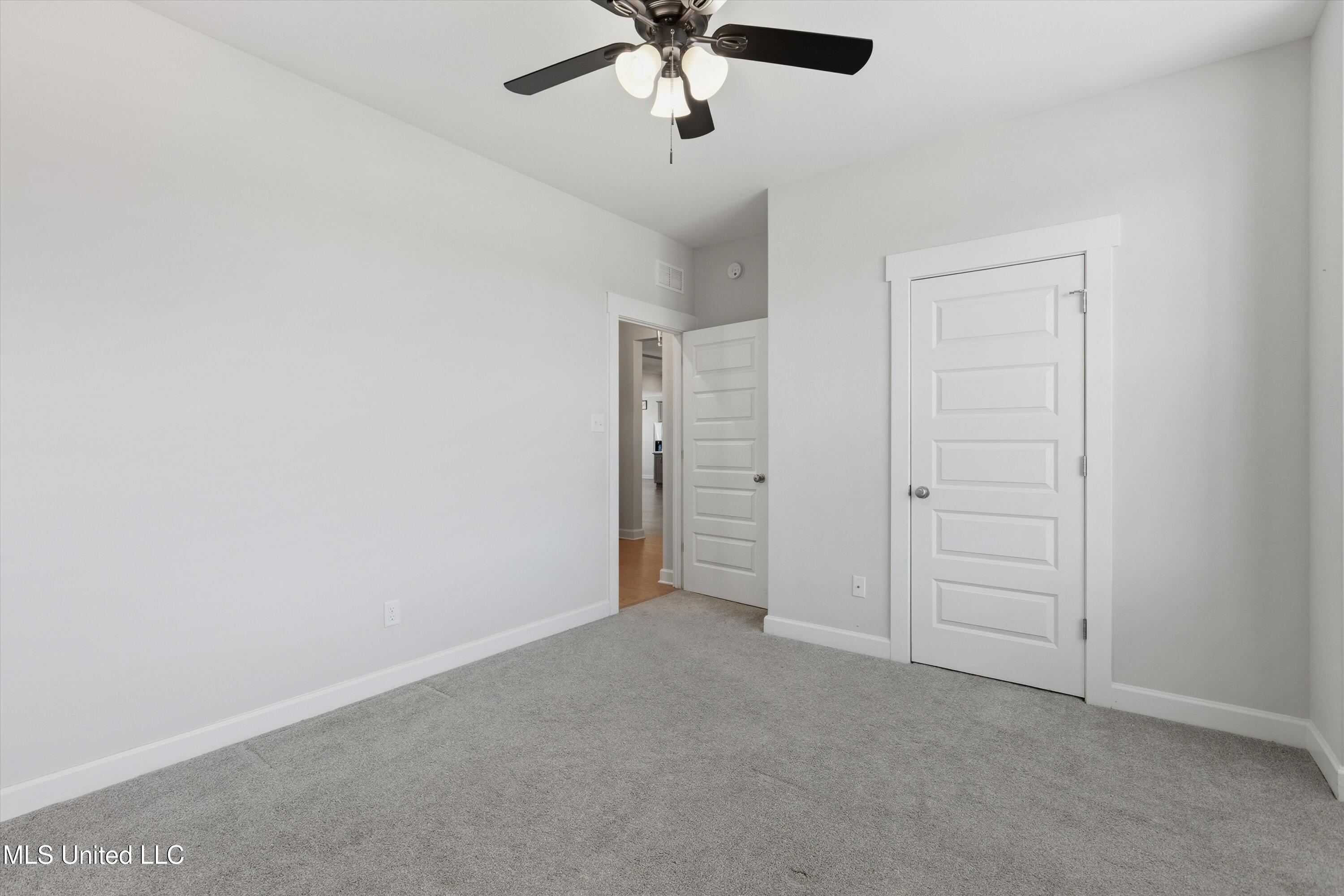 372 Fawn Grove Trail Hernando, MS 38632 - Photo 28 of 41 28-372 Fawn Grove Trail-28