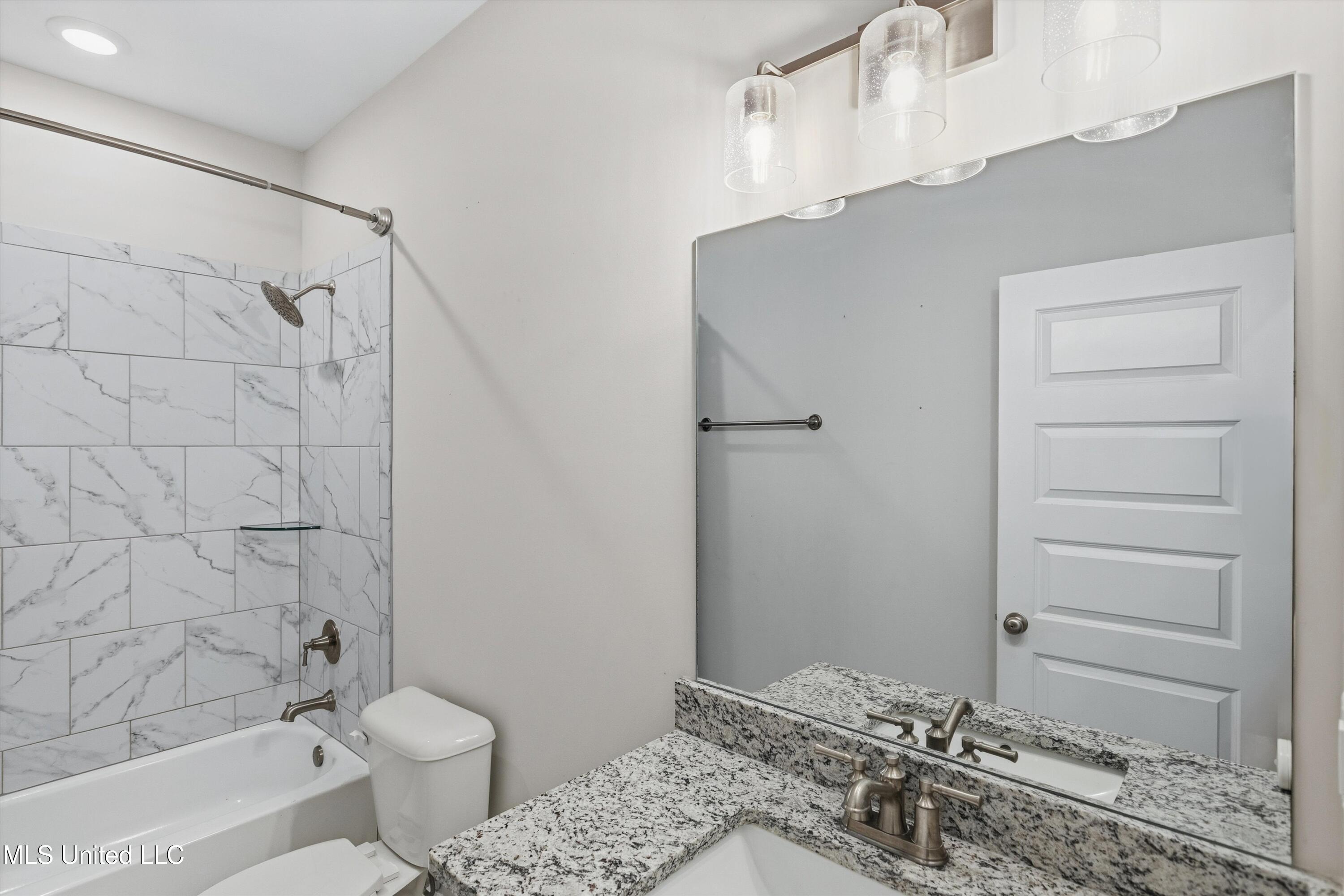 372 Fawn Grove Trail Hernando, MS 38632 - Photo 29 of 41 29-372 Fawn Grove Trail-29