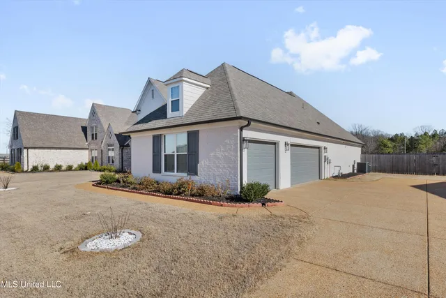$489,000 | 372 Fawn Grove Trail, Hernando, MS 38632