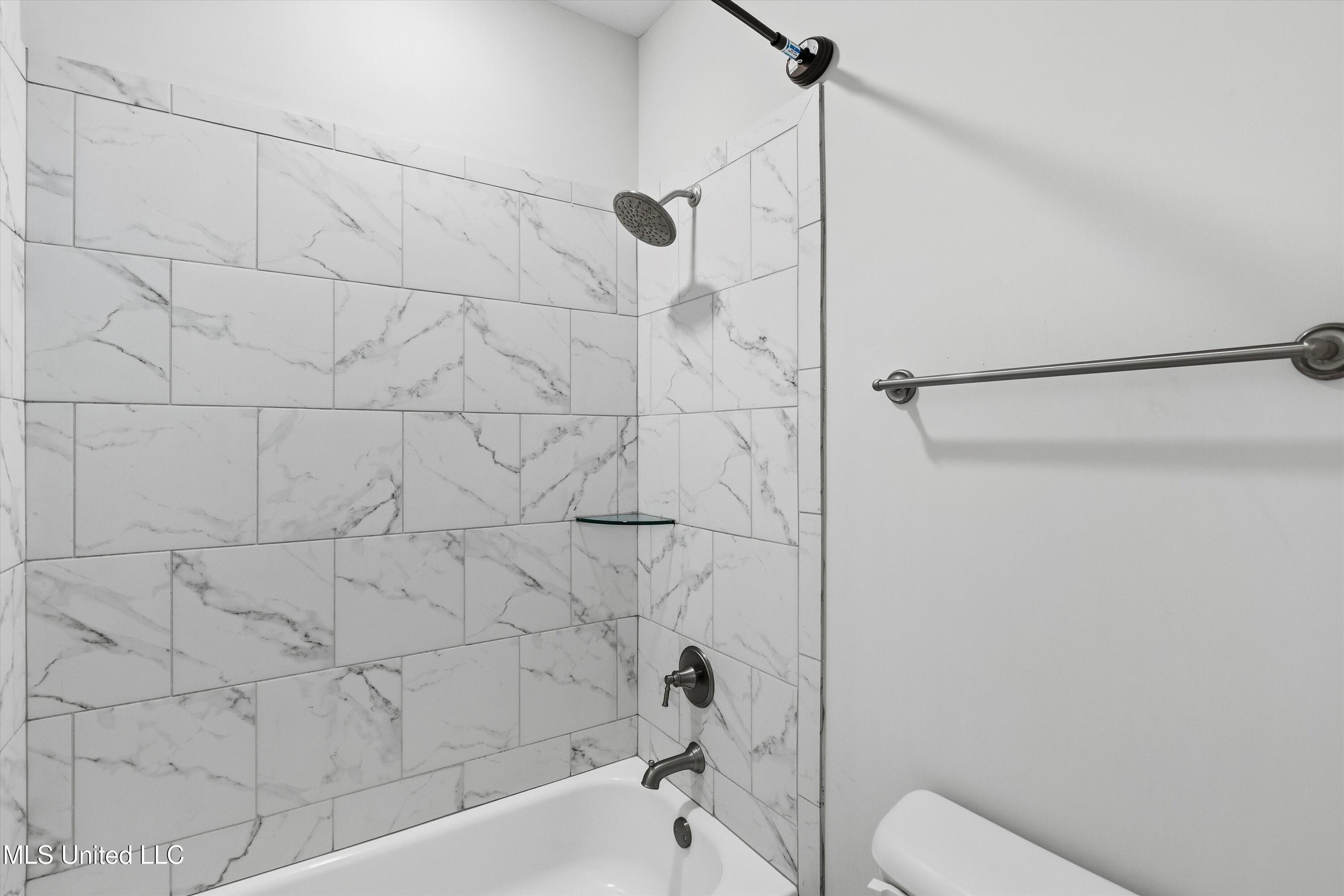 372 Fawn Grove Trail Hernando, MS 38632 - Photo 35 of 41 35-372 Fawn Grove Trail-35