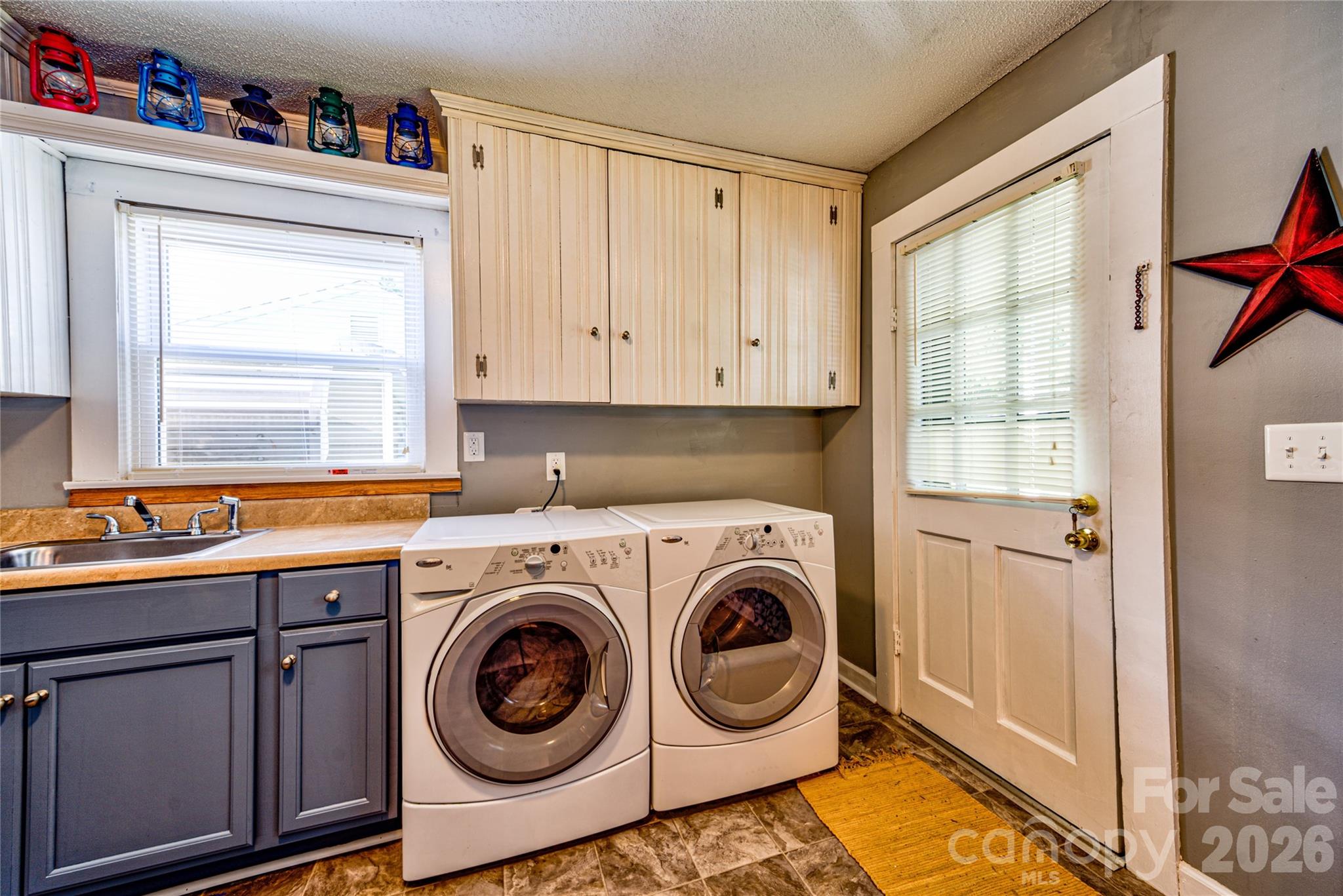 308 South Myrtle School Road Gastonia, NC 28052 - Photo 11 of 22 a utility room with sink dryer and washer
