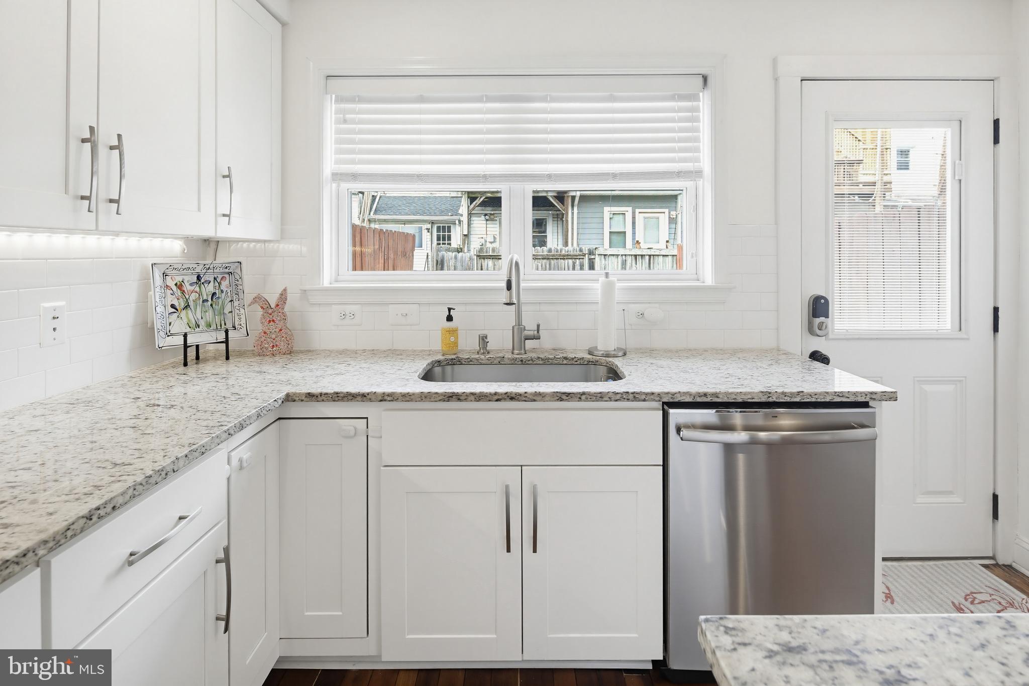 1406 Cooksie Street Baltimore, MD 21230 - Photo 9 of 37