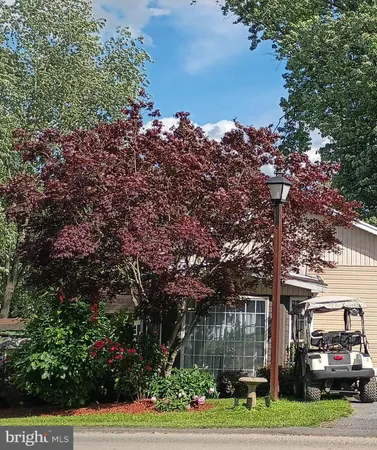 $90,000 | 2 & 3 Poison Oak Road, Falling Waters, WV 25419