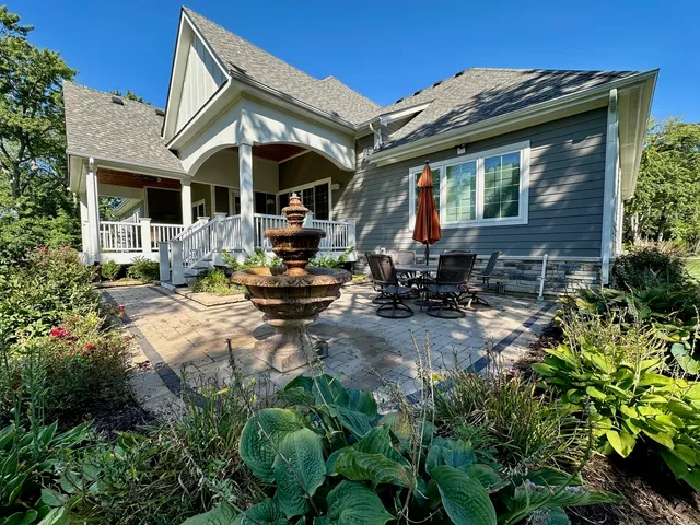 $1,300,000 | 26303 West Merton Road, Barrington, IL 60010