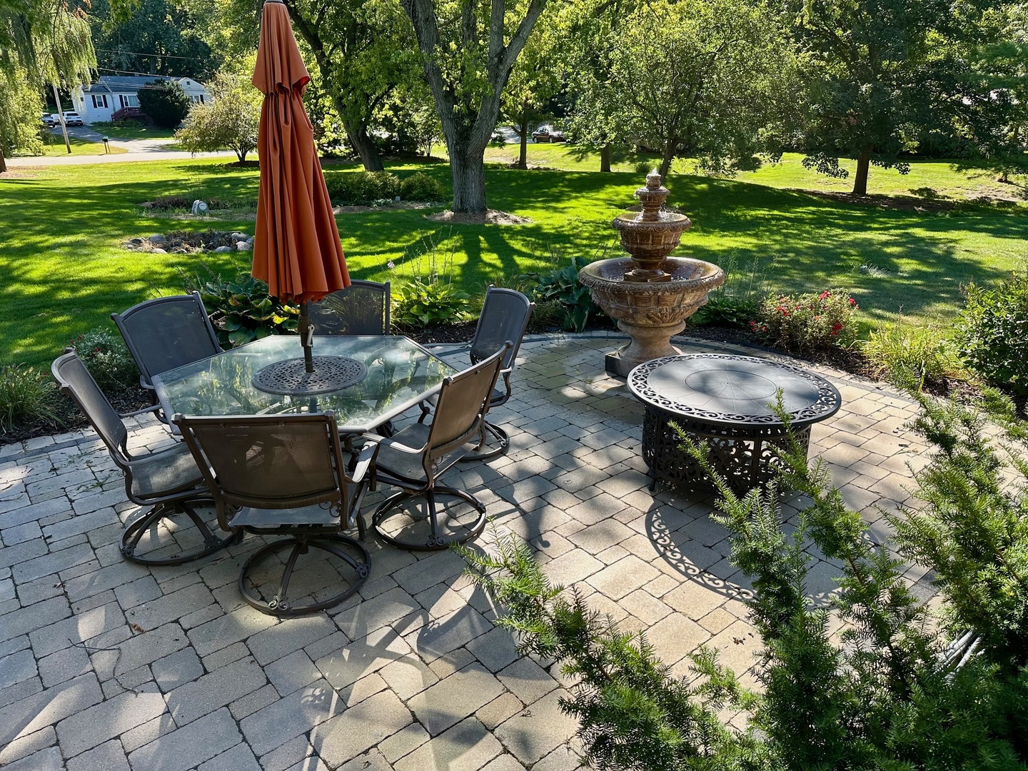 26303 West Merton Road Barrington, IL 60010 - Photo 4 of 5 a view of a backyard with sitting area furniture and garden