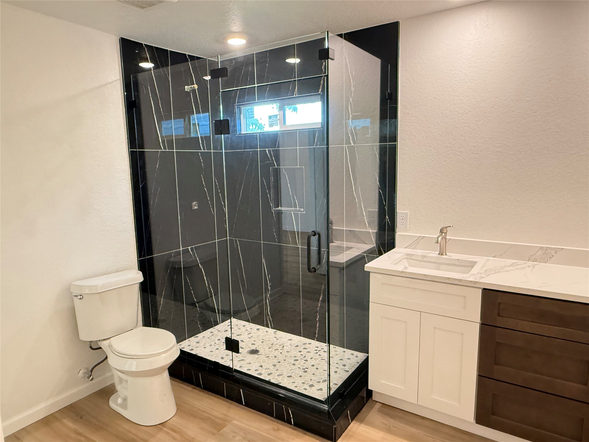 800 Old Thorndale Road Taylor, TX 76574 - Photo 12 of 20 Beautiful walk in shower in the primary bath