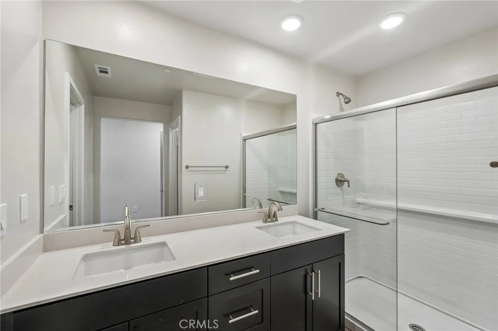 9542 Hannah Way Riverside, CA 92504 - Photo 14 of 35