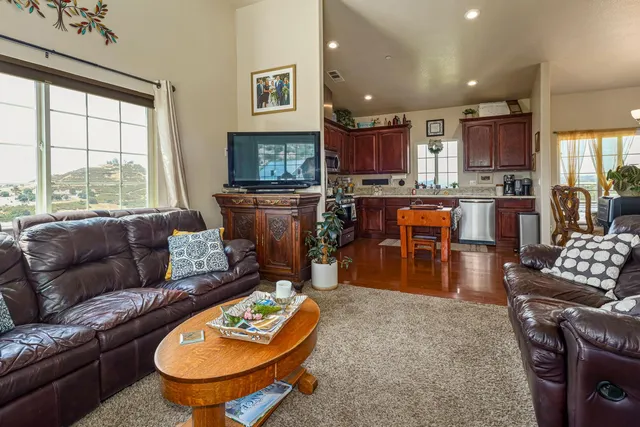 $650,000 | 3049 Patriot Way, Burson, CA 95225