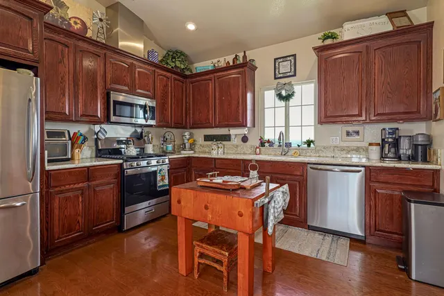 $650,000 | 3049 Patriot Way, Burson, CA 95225