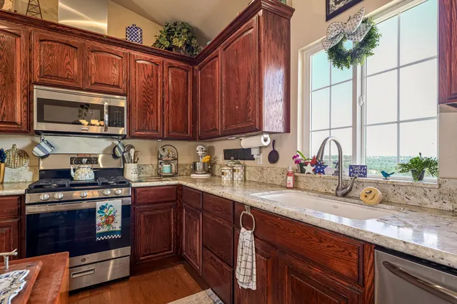 $650,000 | 3049 Patriot Way, Burson, CA 95225