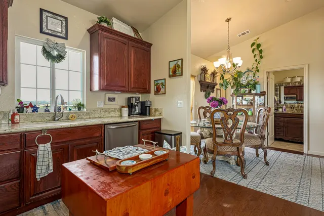 $650,000 | 3049 Patriot Way, Burson, CA 95225