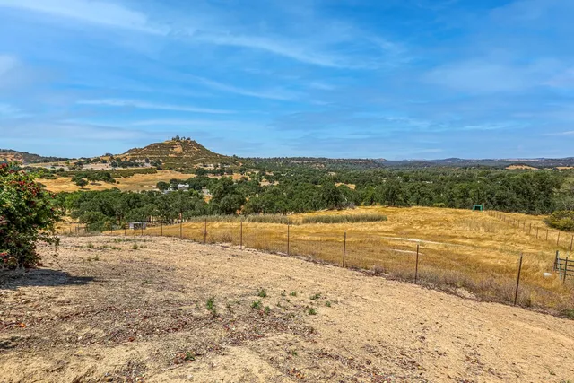 $650,000 | 3049 Patriot Way, Burson, CA 95225