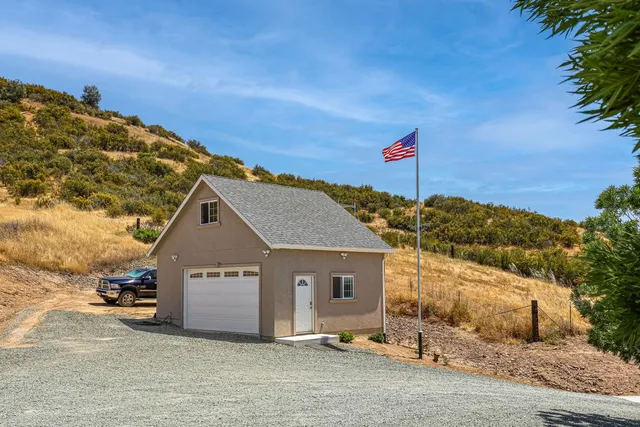 $650,000 | 3049 Patriot Way, Burson, CA 95225