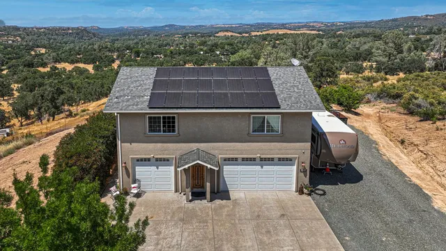 $650,000 | 3049 Patriot Way, Burson, CA 95225