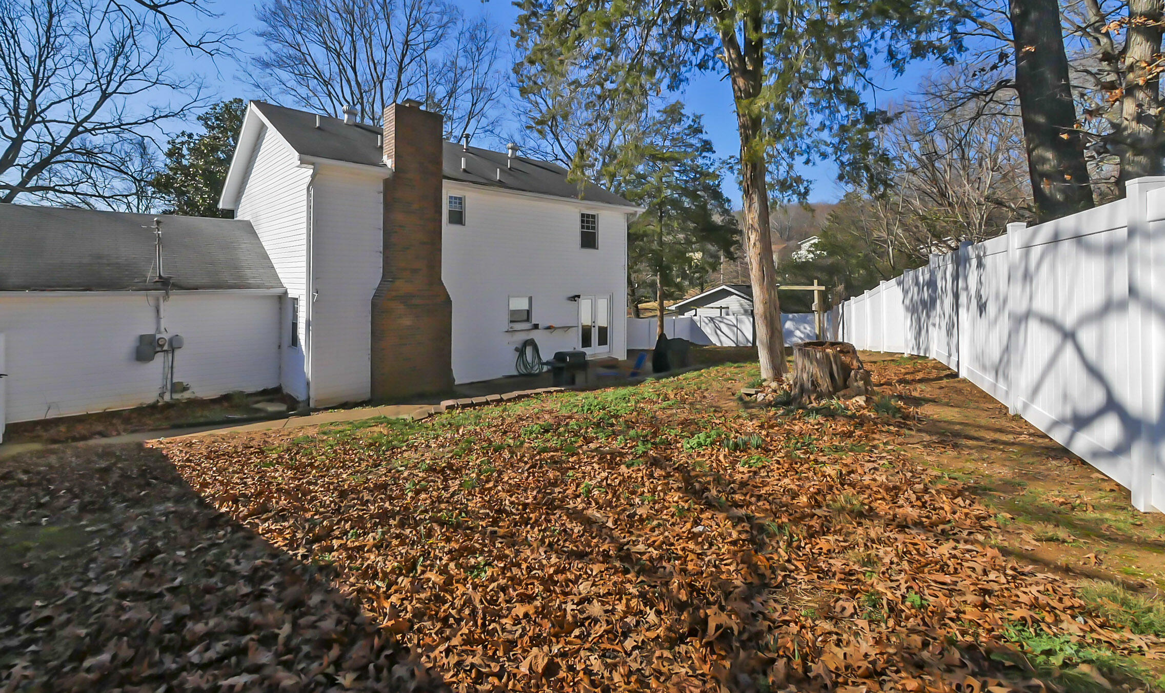 1843 Hidden Harbor Road Hixson, TN 37343 - Photo 32 of 47 36-P1690333