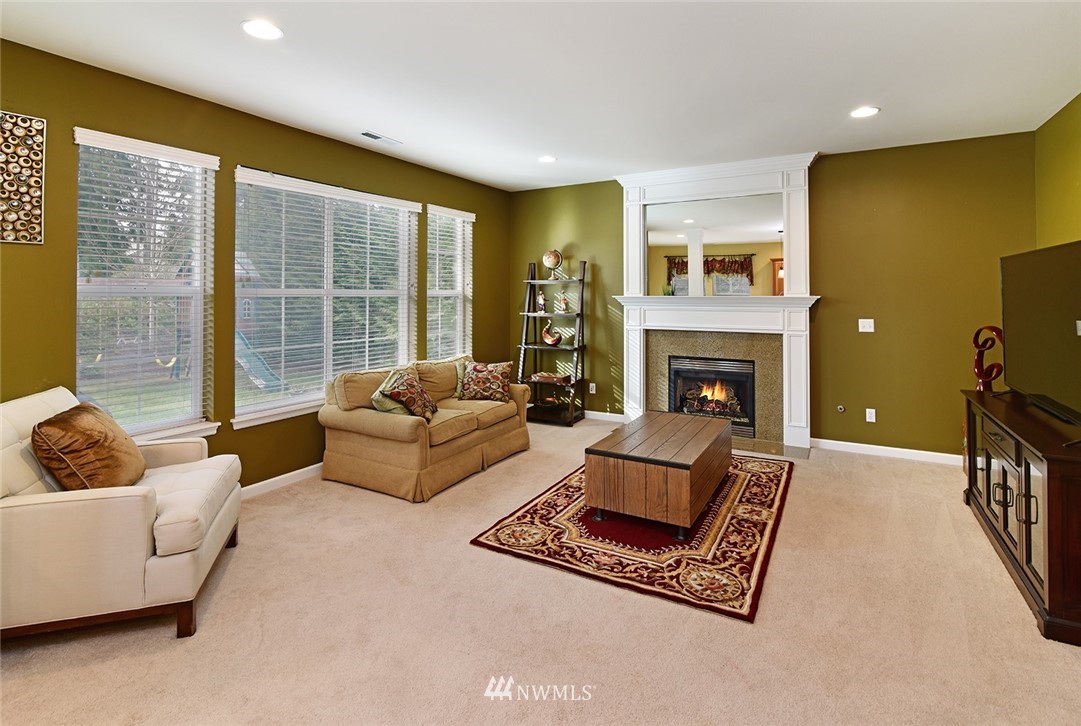 4585 Rutherford Circle Southwest Port Orchard, WA 98367 - Photo 11 of 25 Gallery Image 11