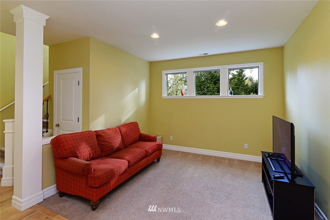 4585 Rutherford Circle Southwest Port Orchard, WA 98367 - Photo 18 of 25 Gallery Image 18