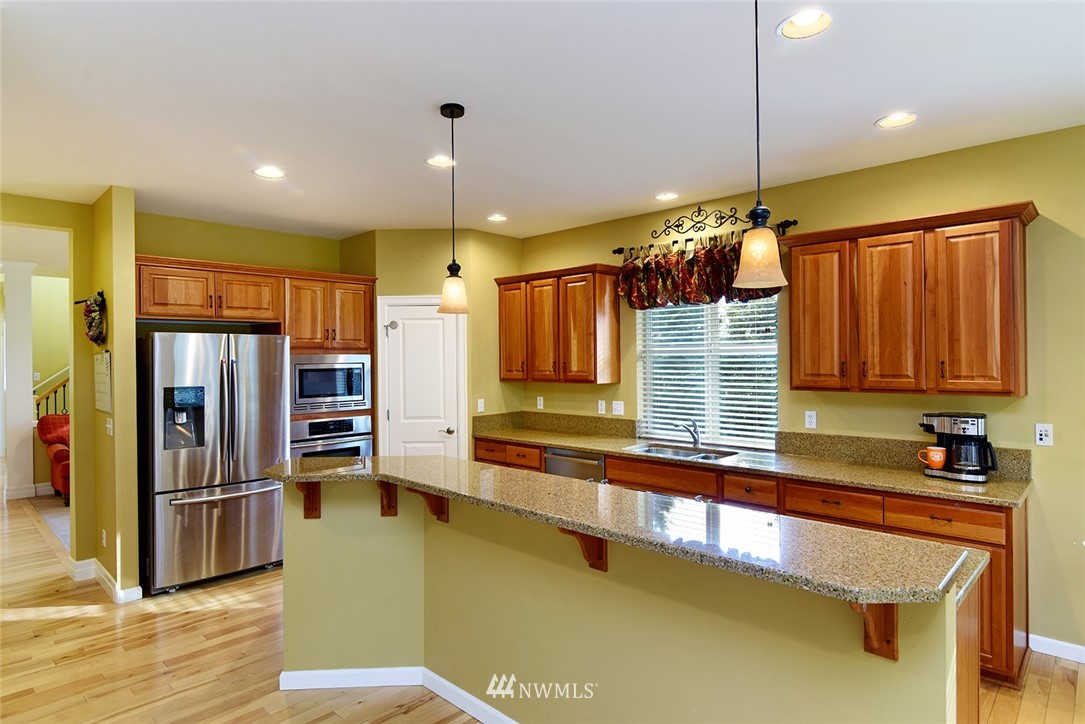 4585 Rutherford Circle Southwest Port Orchard, WA 98367 - Photo 8 of 25 Gallery Image 8