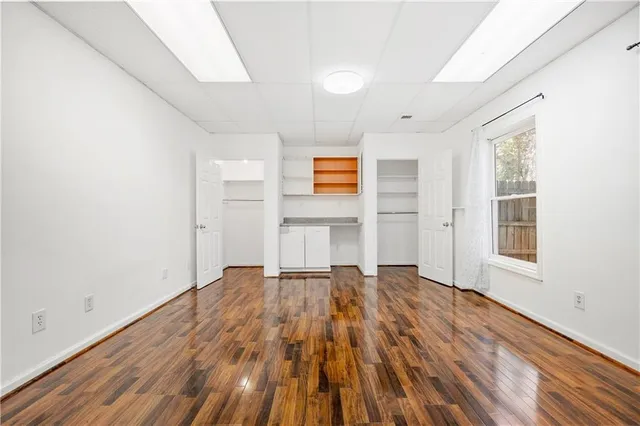 $638,000 | 10895 Glenbarr Drive, Johns Creek, GA 30097