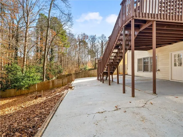 $638,000 | 10895 Glenbarr Drive, Johns Creek, GA 30097