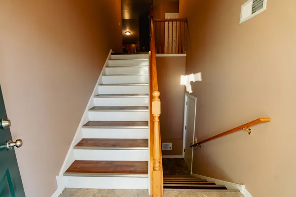 $302,000 | 5012 Norwalk Court, Plainfield, IL 60586