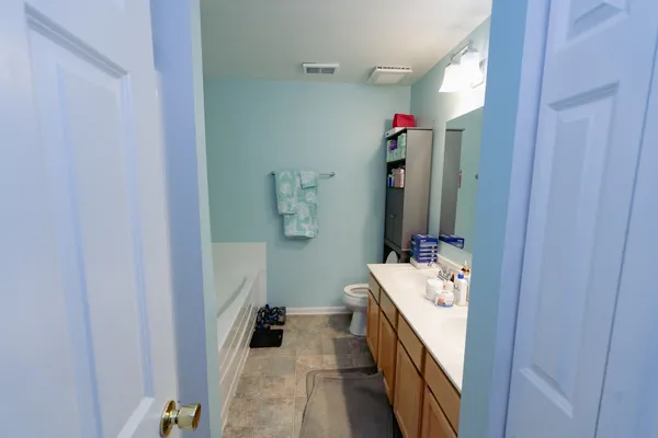 $302,000 | 5012 Norwalk Court, Plainfield, IL 60586