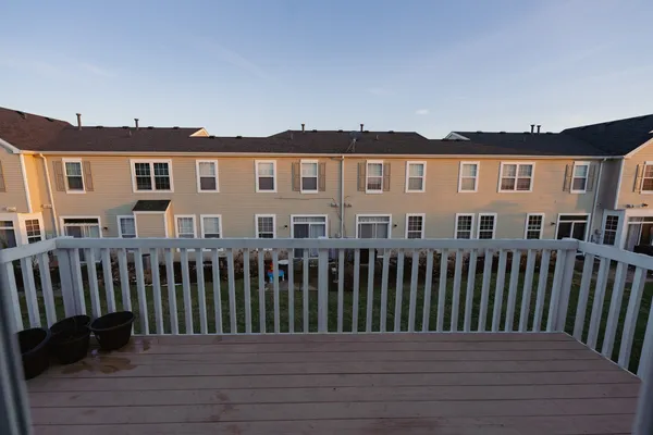 $302,000 | 5012 Norwalk Court, Plainfield, IL 60586