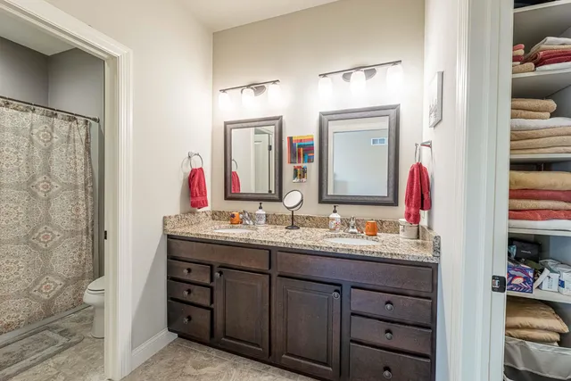 $534,900 | 6785 Village Walk Lane, DeForest, WI 53532