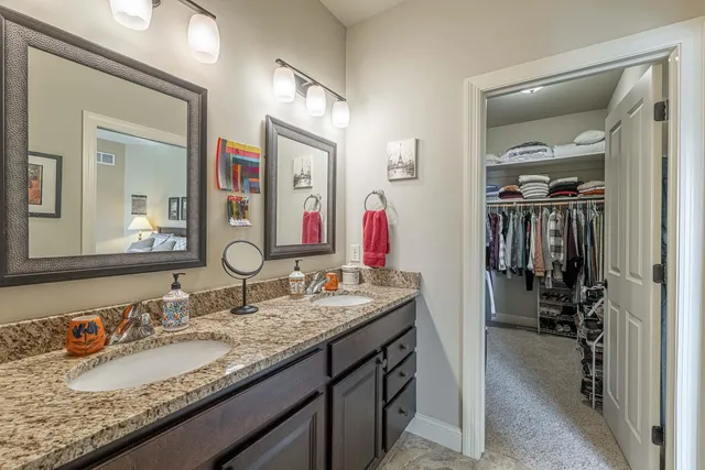 $534,900 | 6785 Village Walk Lane, DeForest, WI 53532